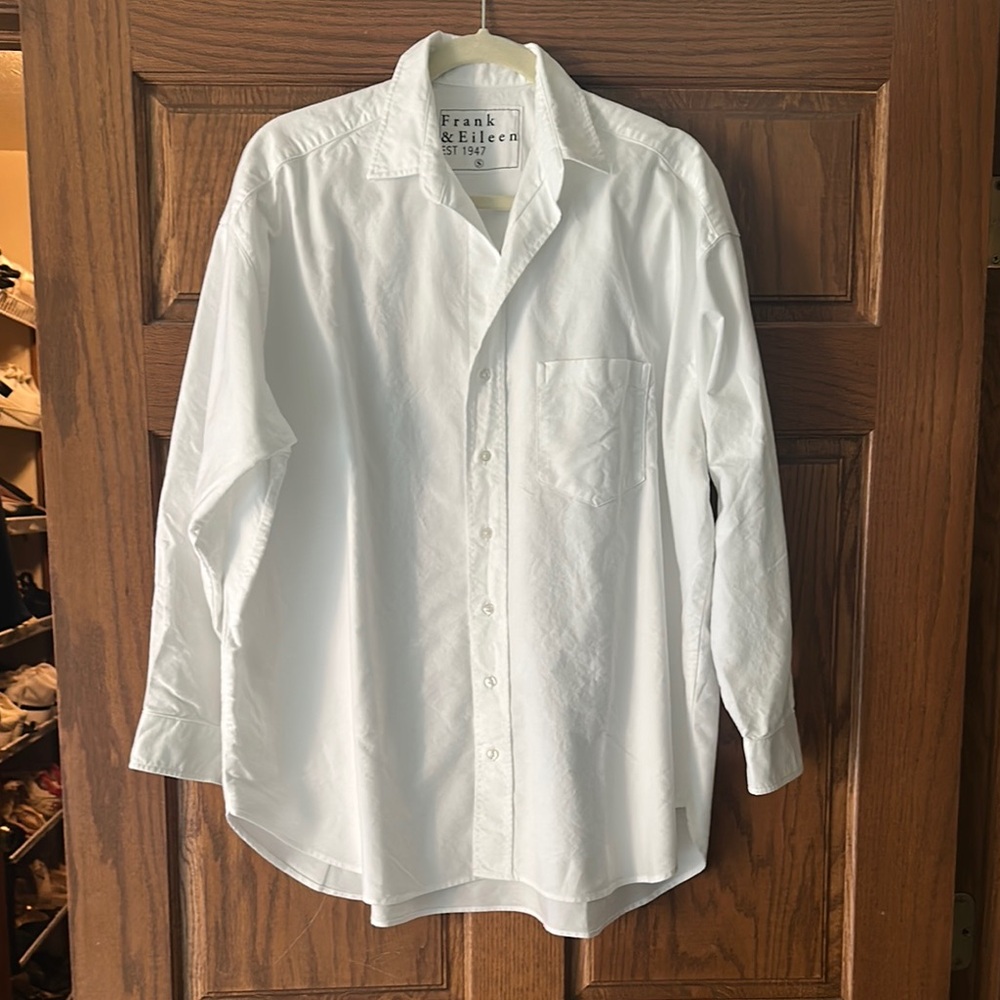 Frank & Eileen White Shirley Casual Button Down Shirt